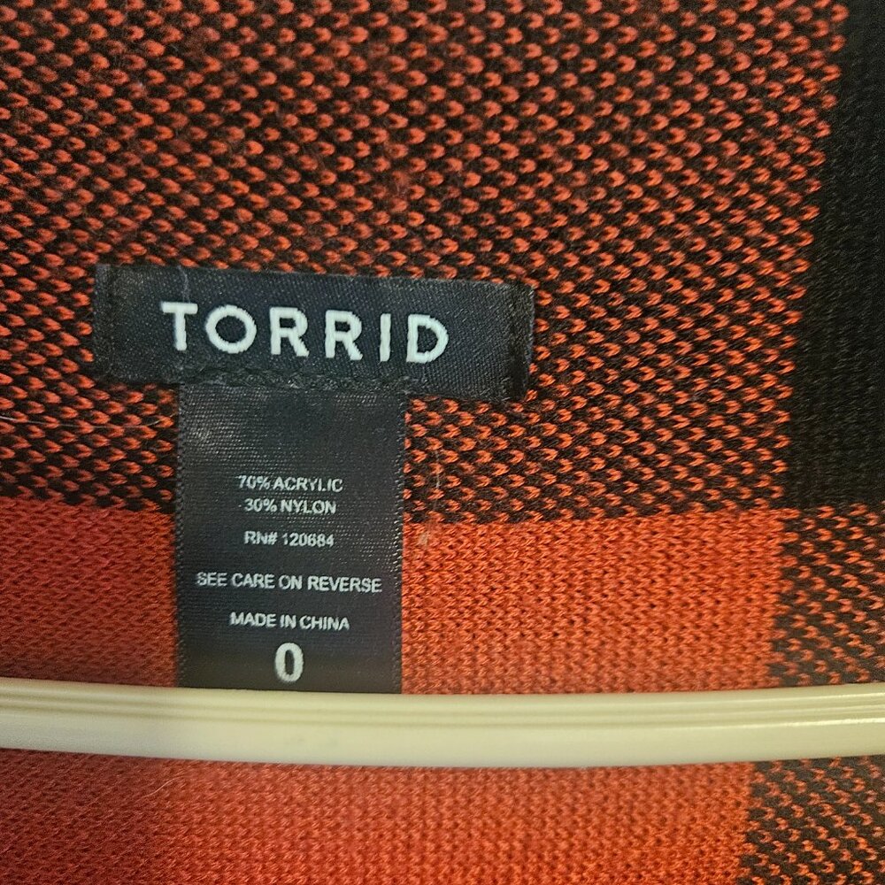 Torrid Buffalo Plaid Open Front Shawl Cardigan Red Black Plus Size 0X - Picture 2 of 2